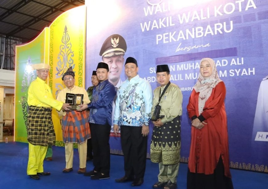 Silaturrahmi Zuriat Raja Siak ke-5 Dihadiri Keturunan Sultan Muhammad Ali Abdul Jalil Muazzam Syah Dari Malaysia dan Brunei Darussalam