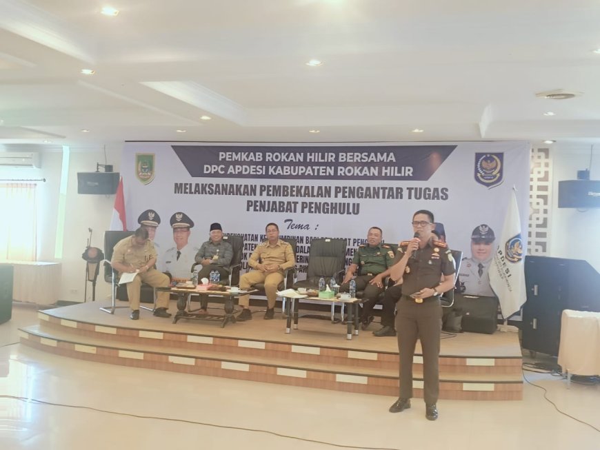 Kajari Rohil Berikan Pembekalan Pengantar Tugas Pj Penghulu se-Kabupaten Rokan Hilir