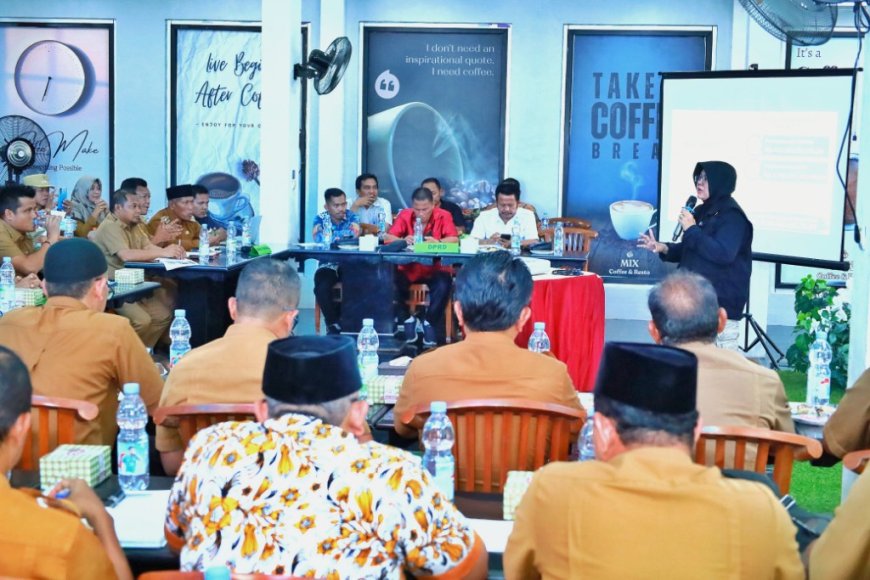 Bupati Siak Afni Akan Bangun Jalan Di Semua Kecamatan Pada 2025