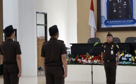 Plt. Kajari SBB Ajak Jaga Kekompakan dan Disiplin di Apel Pagi