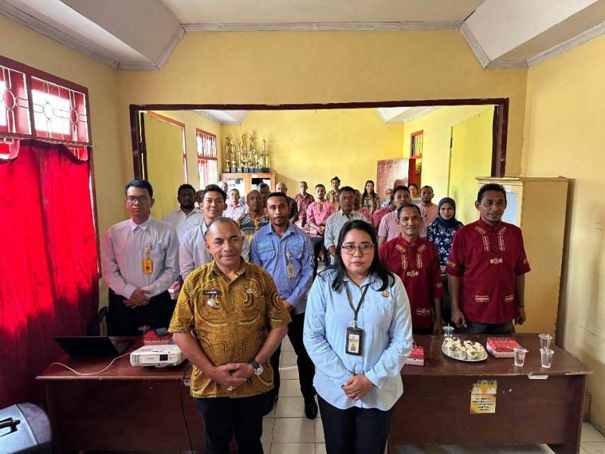 Kasi DATUN Kejari SBB Gelar Sosialisasi Pendampingan Hukum Pengelolaan Dana Desa Di Kecamatan Seram Barat