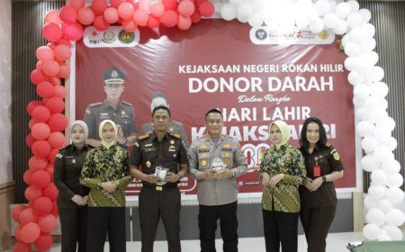 Kejari Rohil Laksanakan Donor Darah Peringati Hari Lahir Kejaksaan ke-80 