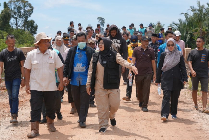 Bupati Siak Afni Minta PT Triomas Duduk Bersama Cari Solusi Terbaik Atasi Konflik Dengan Masyarakat Kampung Penyengat