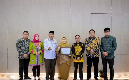 Bupati Bengkalis Kasmarni Raih BAZNAS Award 2025 Kedua Kali