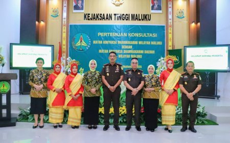 Kajati Maluku Apresisasi Kebersamaan dan Keharmonisan Ikatan Adhyaksa Dharmakarini 