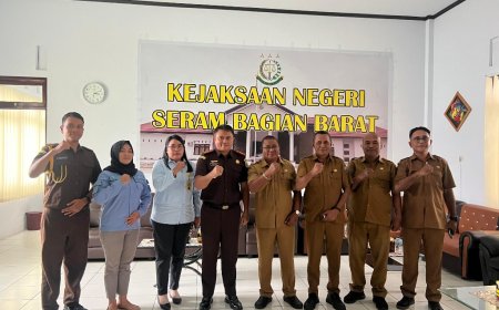 Kejari Maluku Bersama Bapenda Teken Nota Kesepahaman Optimalisasikan Penagihan Piutang Pajak MBLB dan Terima 11 SKK
