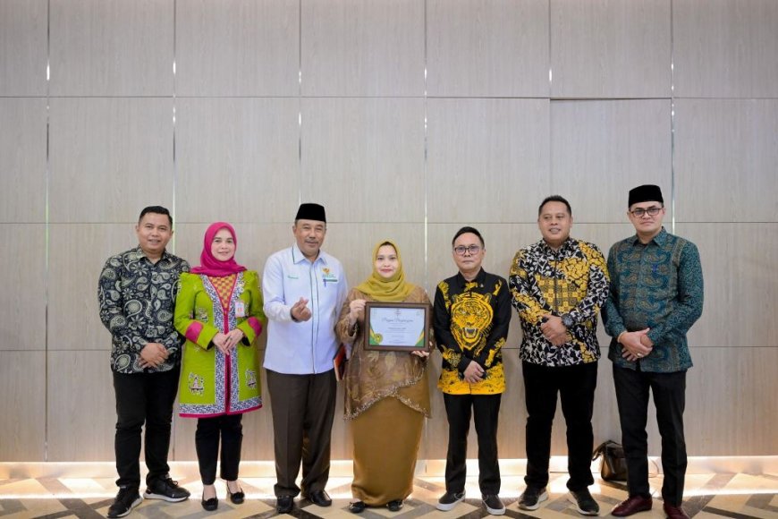 Bupati Bengkalis Kasmarni Raih BAZNAS Award 2025 Kedua Kali
