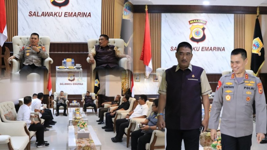 Kajati Maluku Agoes SP Datangi Polda Maluku Ada Apa?