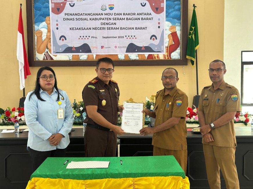 Kajari SBB dan Dinas Sosial Teken Nita Kesepahaman Permudah Penerbitan Akte Lahir dan KIA