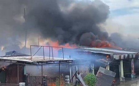 Pasar Kuok Dilalap Si Jago Merah