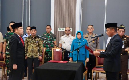 Bupati Kampar Ahmad Yuzar Lantik Ardi Mardiansyah Sebagai Penjabat Sekretaris Daerah Kampar
