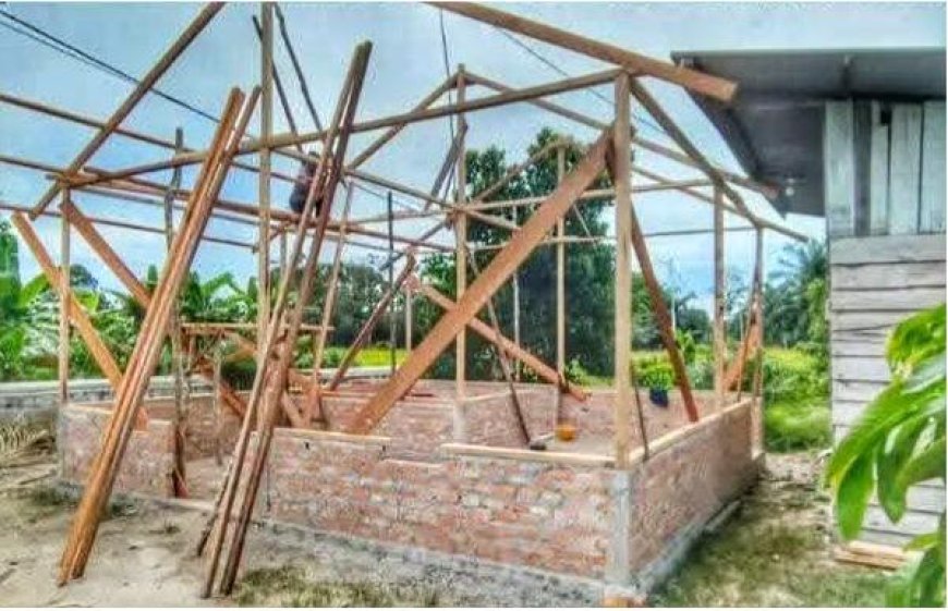 Pemkab Siak Rehab 20 Unit Rumah Tidak Layak Huni Di Kecamatan Koto Gasib