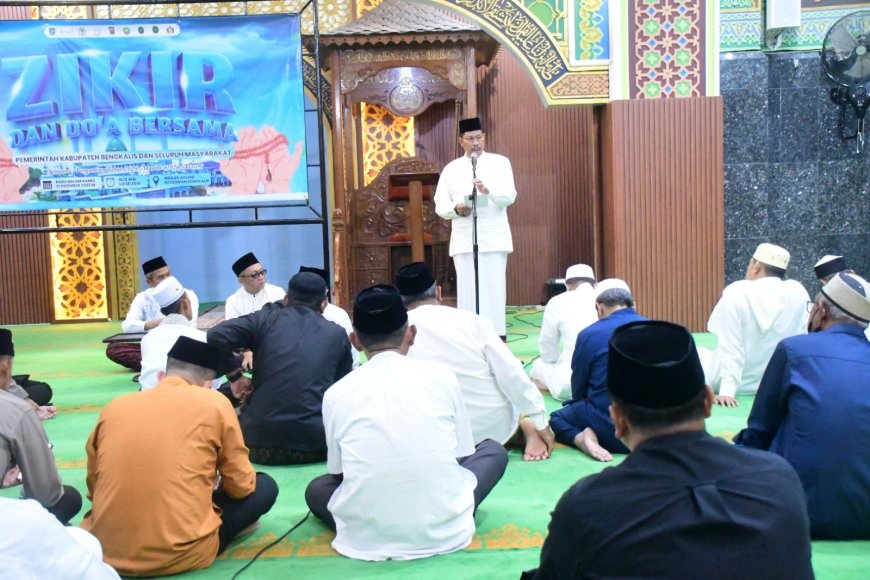 Bengkalis Sambut 2026 dengan Zikir di Masjid Istiqomah