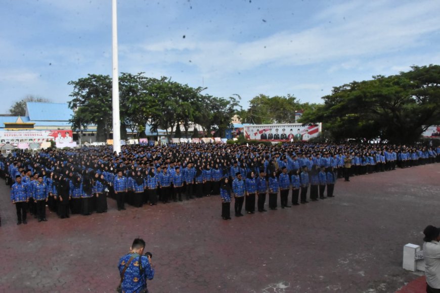 Bupati Bengkalis Serahkan SK PPPK Paruh Waktu 2026