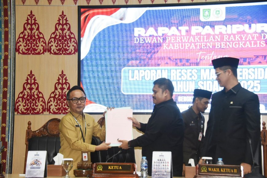 Sekda Bengkalis Terima Laporan Reses DPRD dan Pembentukan Pansus Pokir