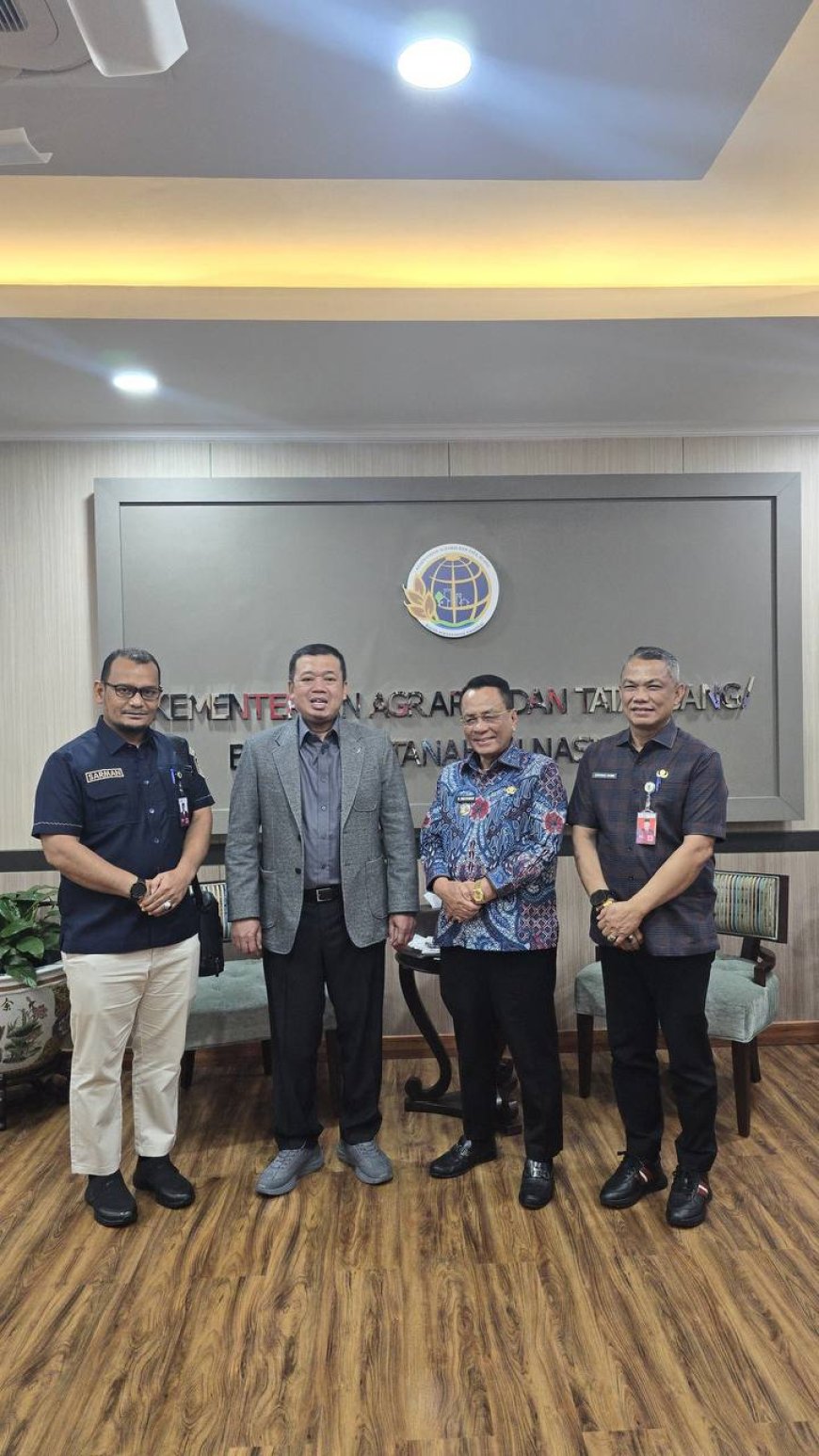 Bupati Rohil Temui Menteri ATR BPN Percepat RTRW