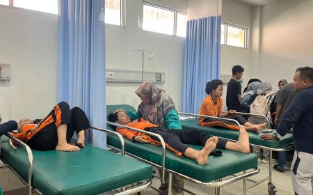 Damping Anak Korban Tangsi Belanda Bupati Siak Beri Semangat