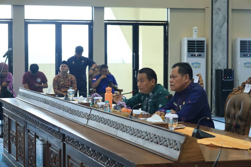 Wawako Pekanbaru Audiensi Dengan IGI Bahas Kesejahteraan Kompetensi Guru