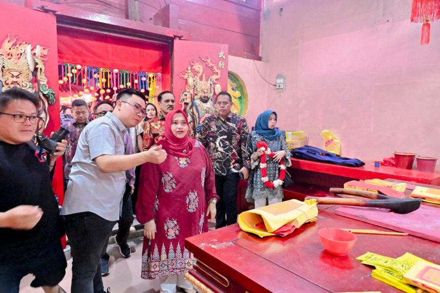 Bupati Bengkalis Hadiri 143 Tahun Vihara Titi Akar