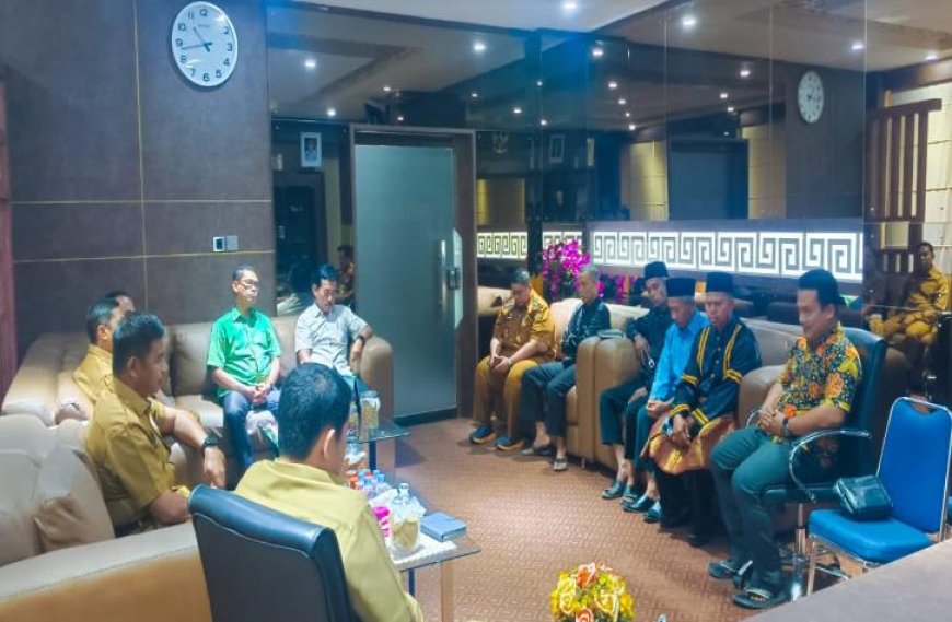 Bupati Kampar Fasilitasi Penyelesaian Konflik Desa Koto Aman dengan PT Buana Wira Lestari