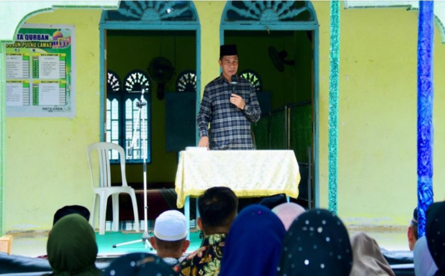 Bupati Kampar Hadiri Jemputan Pulang Kampuong Basamo di Desa Pulau Lawas