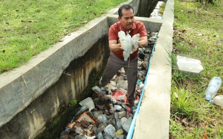 Aksi Goro Massal di Siak, Sekda Mahadar : ASN Jadi Teladan Masyarakat Jaga Kebersihan