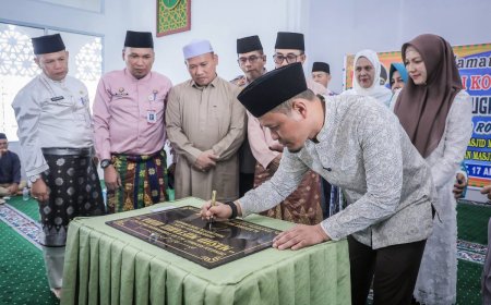 Wali Kota Pekanbaru Secara Resmi Meresmikan Masjid Miftahul Huda