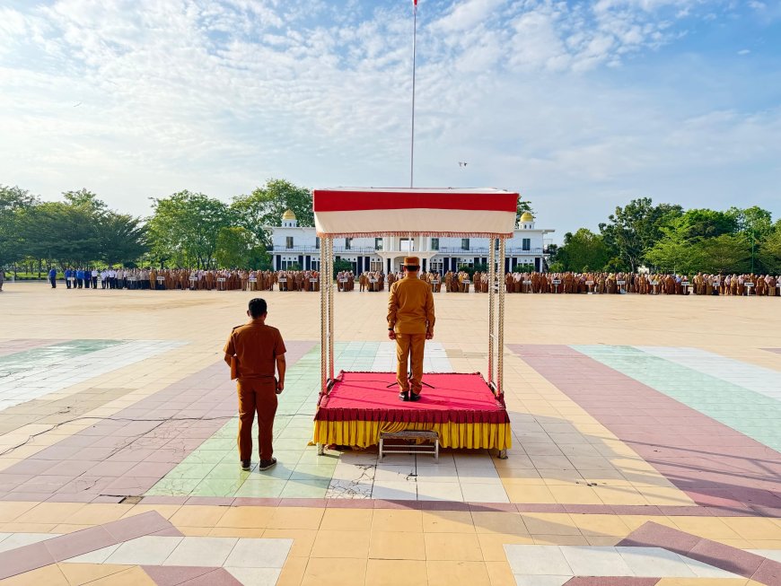 Sekda Rohil Fauzi Efrizal Tegaskan Kedisiplinan Aturan Pakaian