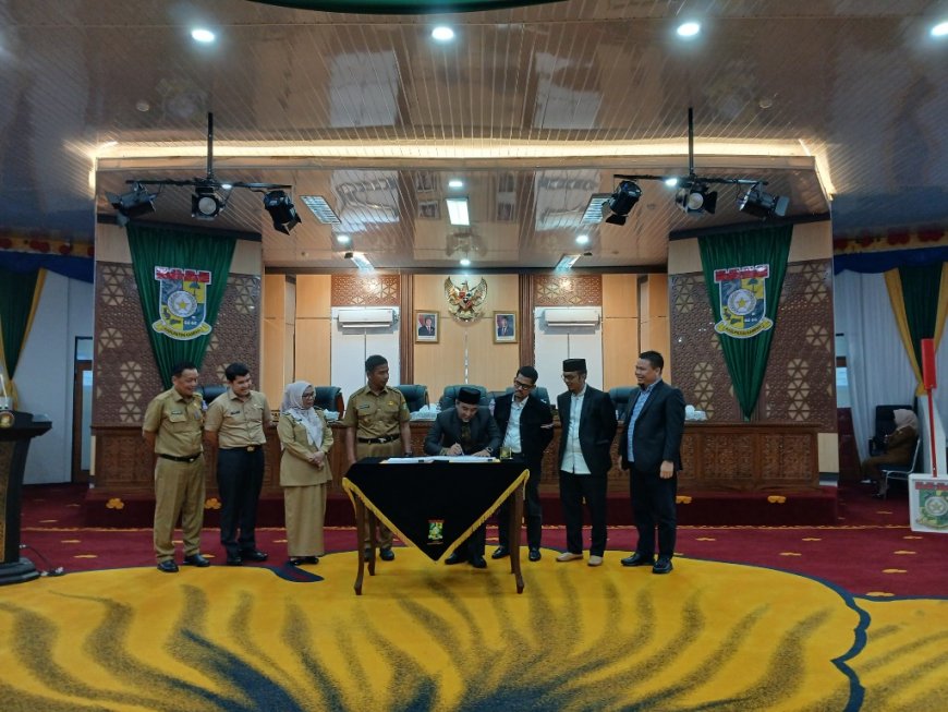 Ahmad Taridi Pimpin Paripurna LKPj 2025