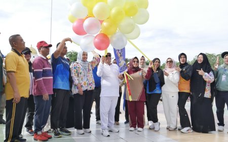 Bupati Rohil Resmi Luncurkan Car Free Day Bagansiapiapi 2026
