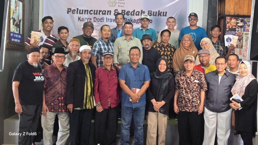 Luncur Buku Karya Dodi Irawan, Satupena Riau Dukung Lahirnya Karya Penulis Muda Riau
