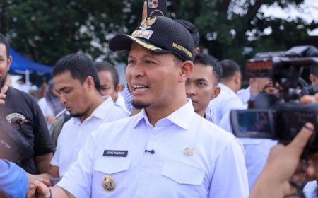 Wali Kota Pekanbaru Minta Jalan Berlubang Segera Ditambal
