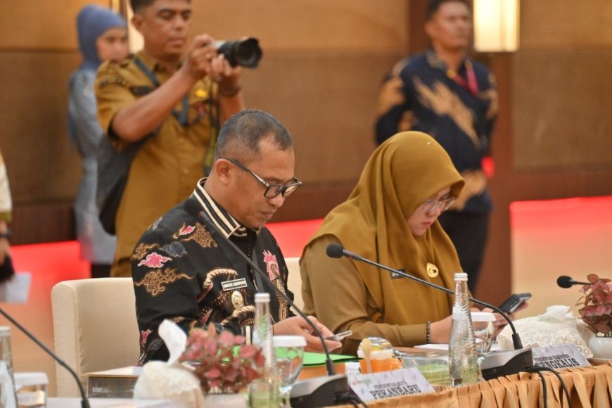 Hadiri RUPS BRK Syariah Wabup Bengkalis Dorong Ekonomi Bengkalis