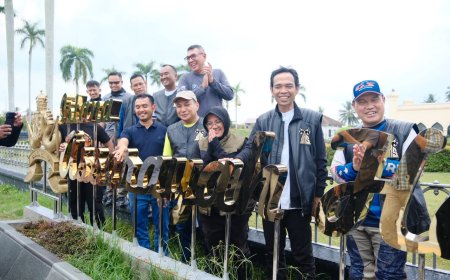 Touring Bersama UAS, Kapolda, dan Pangdam, Bupati Siak Perkenalkan Sejarah Kesultanan Siak