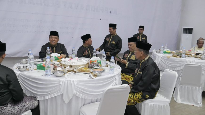 Bupati Bistamam Hadiri Malam Pembukaan MTQ XLIV Tingkat Provinsi Riau di Kuantan Singingi