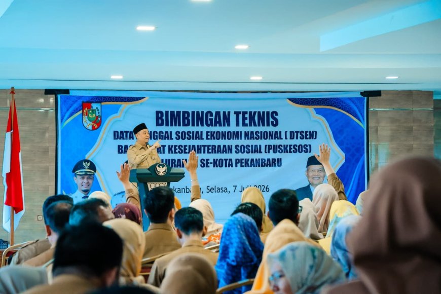 Pastikan Bansos Tepat Sasaran Pemko Pekanbaru Gelar Bimtek DTSEN Bagi Operator Puskessos