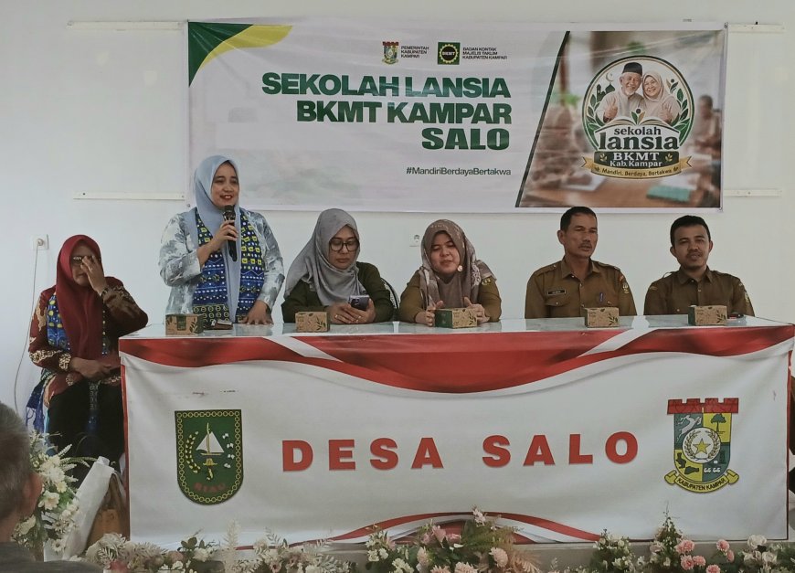 BKMT Kabupaten Kampar Dirikan Sekolah Lansia Salo