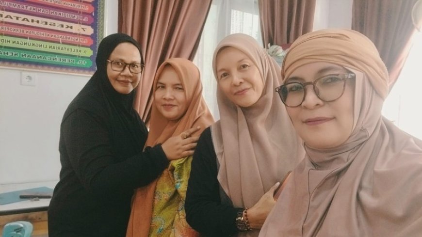 Perangkat Sekolah