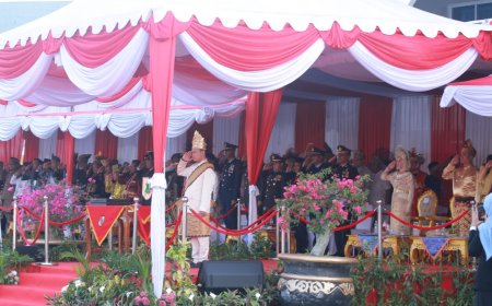Wako Agung Pimpin Upacara Penurunan Bendera HUT RI