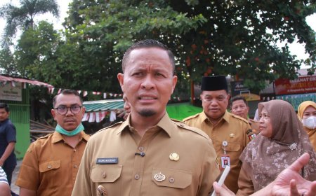Wali Kota Pekanbaru Tegaskan Revitalisasi Sekolah Sedang Berlangsung