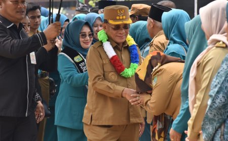 Bupati Rohil Hadiri Pelantikan PKK dan Bunda PAUD